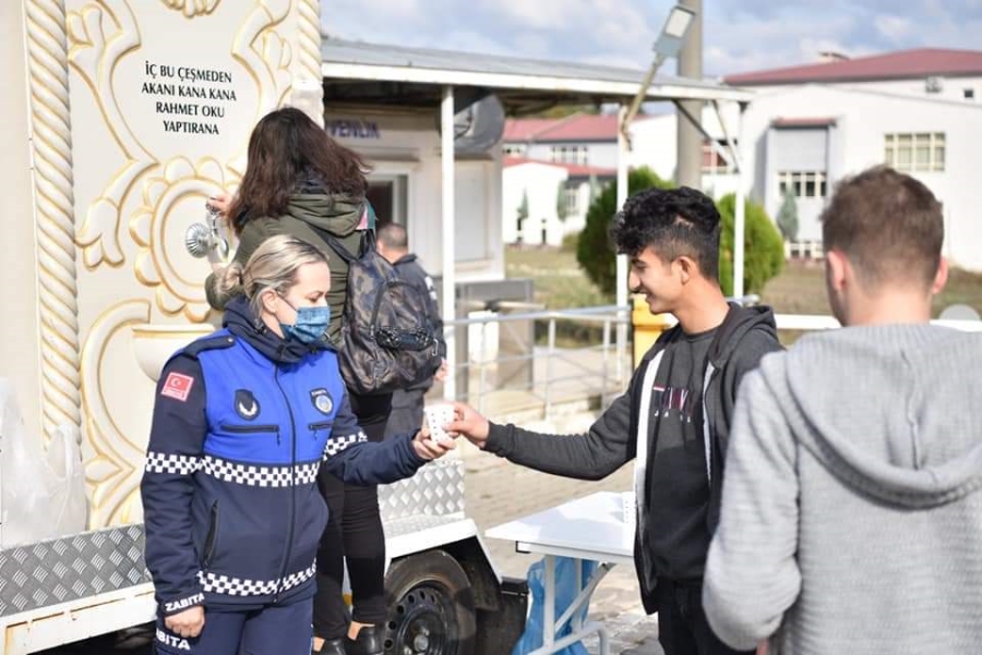 Çan Belediyesinden üniversite öğrencilerine çorba ikramı