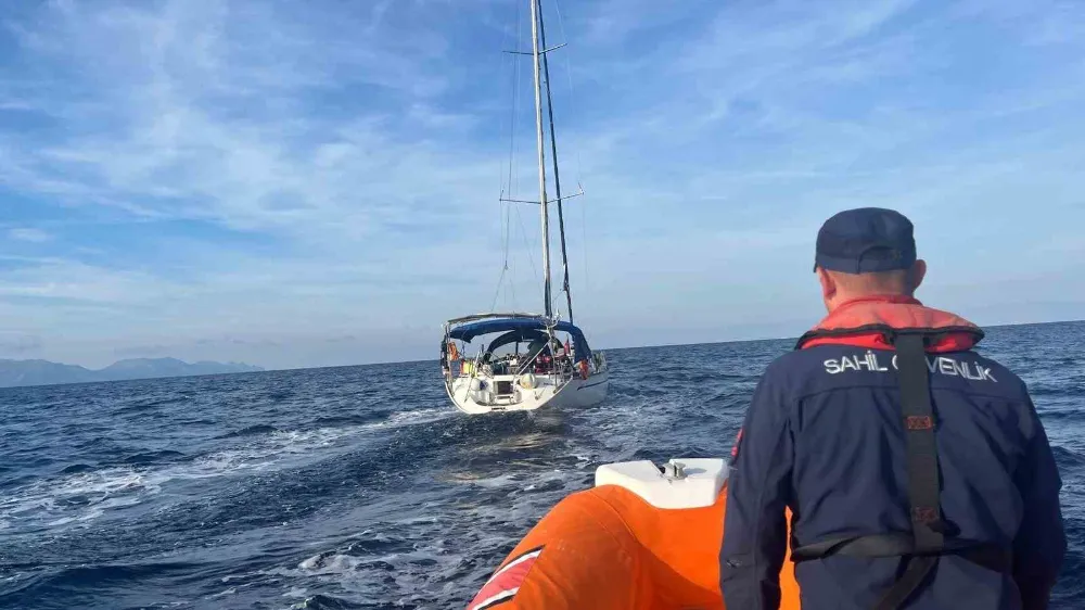 79 kaçak göçmen ile yakalanan 2 organizatör tutuklandı