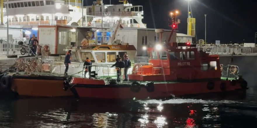Çanakkale Boğazı’nda Tankere Çıkarken Denize Düşen Kılavuz Kaptan Kurtarıldı