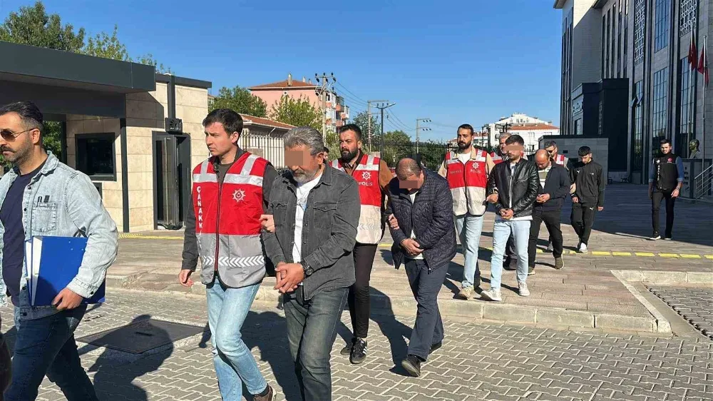 Emekli Öğretmenin 25 Milyon TL Dolandırıldığı Olayda 7 Kişi Tutuklandı