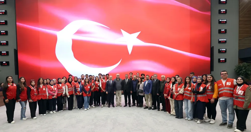 Kızılay Gönüllüleri Turan