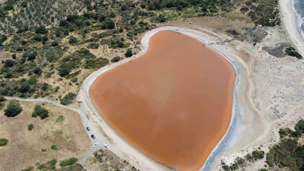2 Bin Yıllık Antik Liman Kalpli Pembe Göle Dönüştü