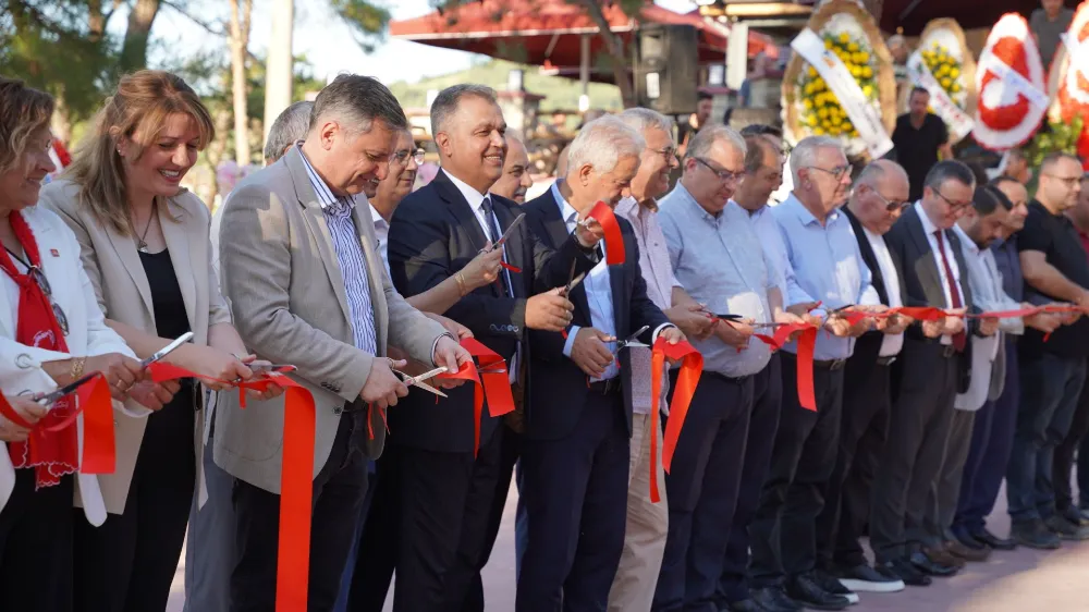 Ailece Vakit Geçirebileceğiniz Yeni Mekan Çamlık Kafe Restoran Hizmete Açıldı
