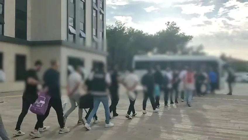Suç Örgütüne Operasyon: 8 Şüpheli Tutuklandı